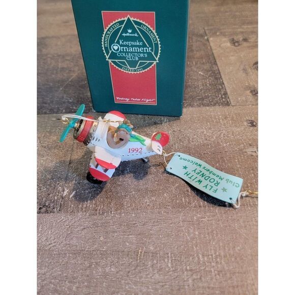 Hallmark Rodney Taking Flight 1992 ornament Xmas Decor plane reindeer - Picture 1 of 3